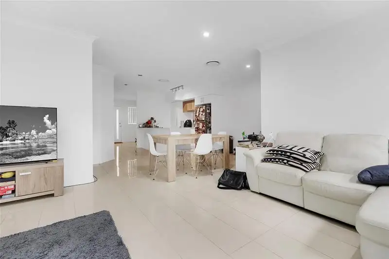 Main view of Homely townhouse listing, 1/24 Wilton Terrace, Yeronga QLD 4104