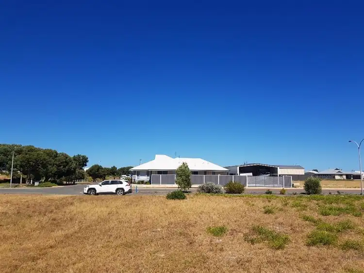 9 MEELUP Drive, Jurien Bay WA 6516