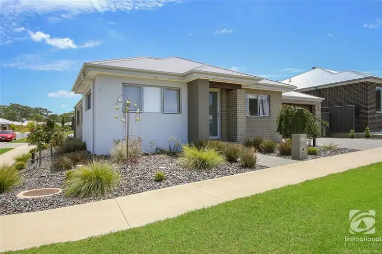 Second view of Homely house listing, 11 Hampshire Boulevard, Leneva VIC 3691