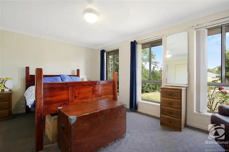 Fifth view of Homely house listing, 10 Mann Court, Beechworth VIC 3747