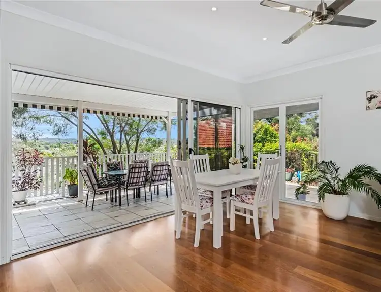 11 Banksiadale Close, Elanora QLD 4221