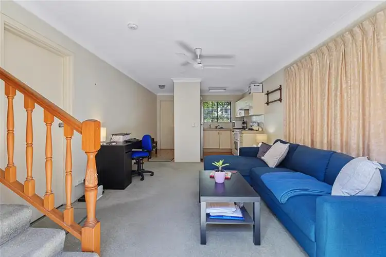 Fifth view of Homely townhouse listing, 4/90 Plimsoll Street, Greenslopes QLD 4120