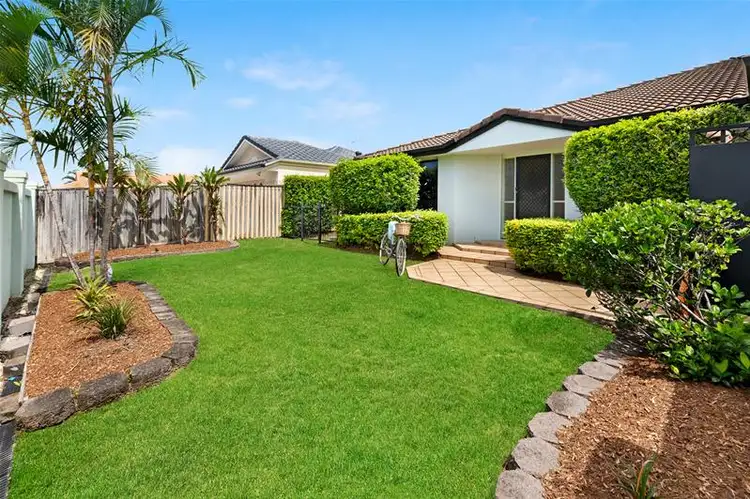 5 Gannet Street, Burleigh Waters QLD 4220