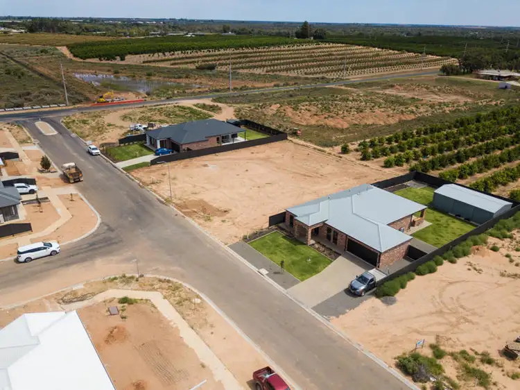Second view of Homely house listing, 9 Lee Court, Gol Gol NSW 2738