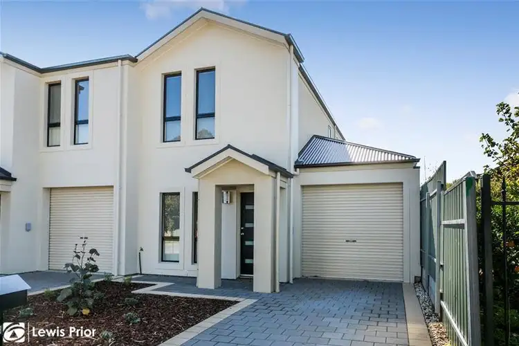 2B Raggatt Crescent, Mitchell Park SA 5043