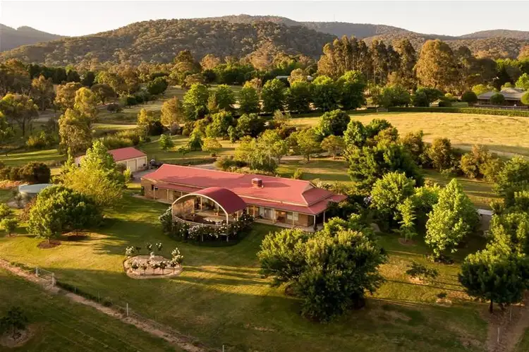 16 Dowling Place, Yackandandah VIC 3749