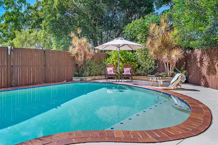 6 Century Court, Currumbin Waters QLD 4223