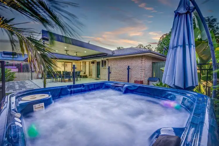 49 Candytuft Place, Calamvale QLD 4116