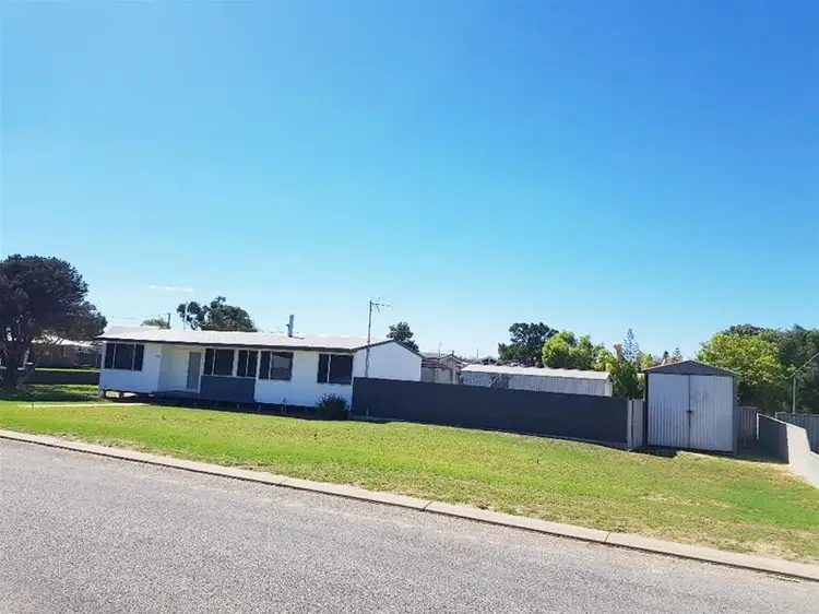 14 WESTLAKE Way, Jurien Bay WA 6516