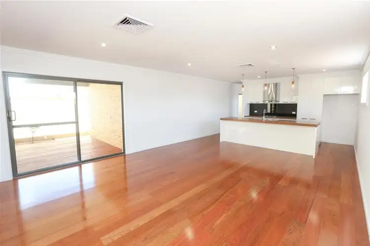 Sixth view of Homely house listing, 17 Kossman Court, Irymple VIC 3498