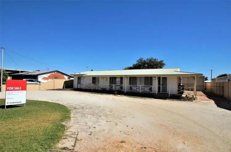 6 Ward Street, Jurien Bay WA 6516