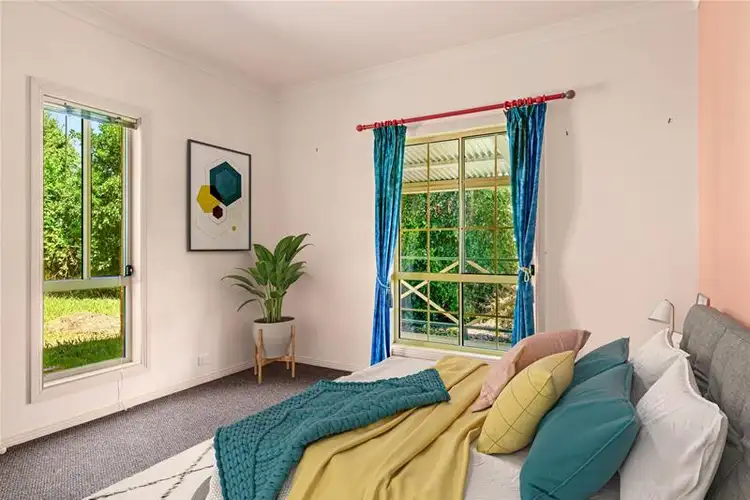 Sixth view of Homely house listing, 5 Emily Close, Tangambalanga VIC 3691