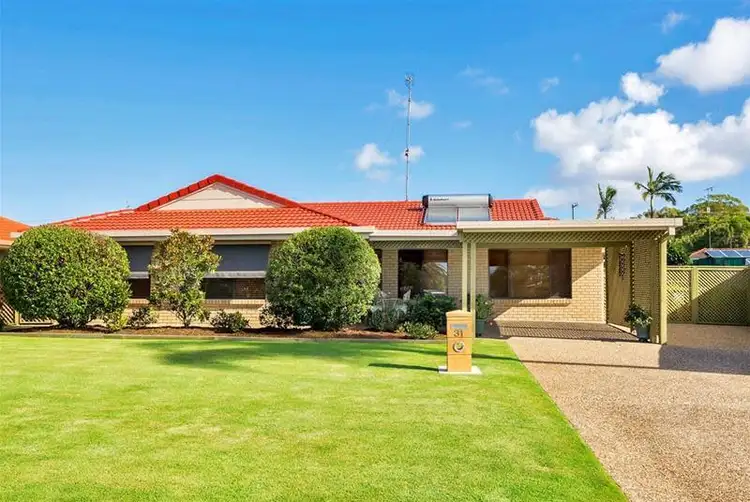 31 Colvillea Court, Palm Beach QLD 4221