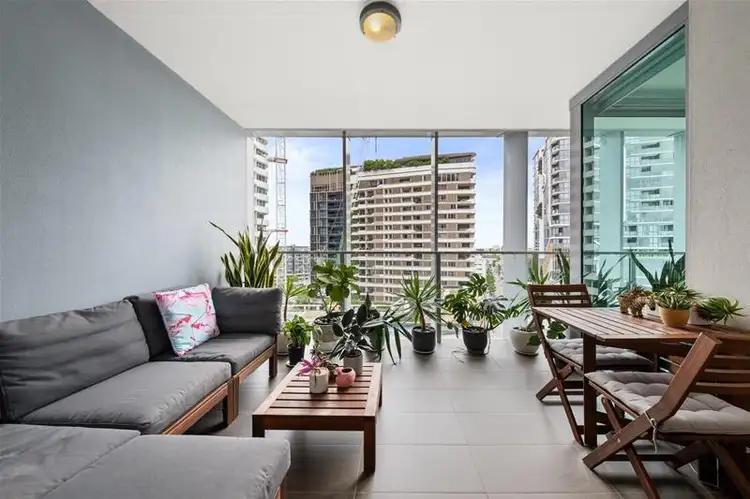 810/30 Festival Place, Newstead QLD 4006
