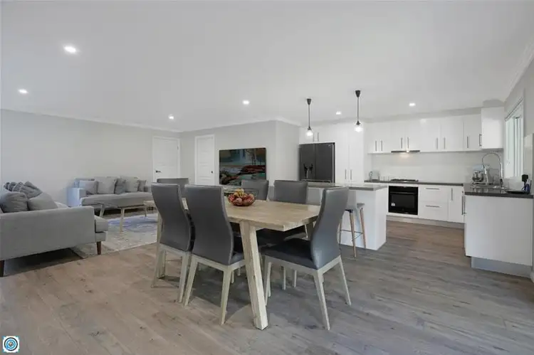 101A Whimbrel Avenue, Lake Heights NSW 2502