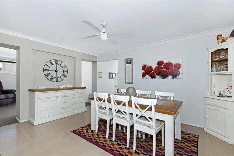 Fifth view of Homely house listing, 2 Galea Close, Cameron Park NSW 2285