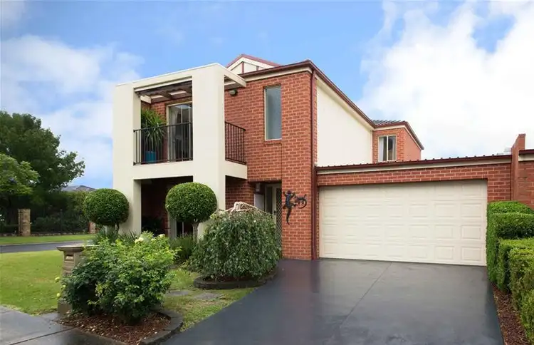 2 Provence Place, Narre Warren South VIC 3805