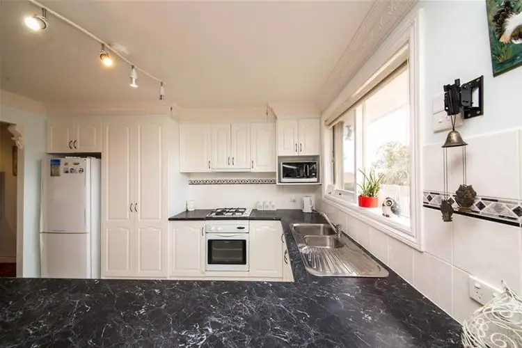 Fourth view of Homely unit listing, 1/7 Lachlan Drive, Endeavour Hills VIC 3802