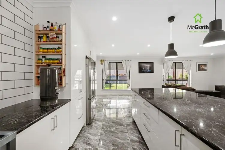 Sixth view of Homely house listing, 17 Kingswood Avenue, Onkaparinga Hills SA 5163