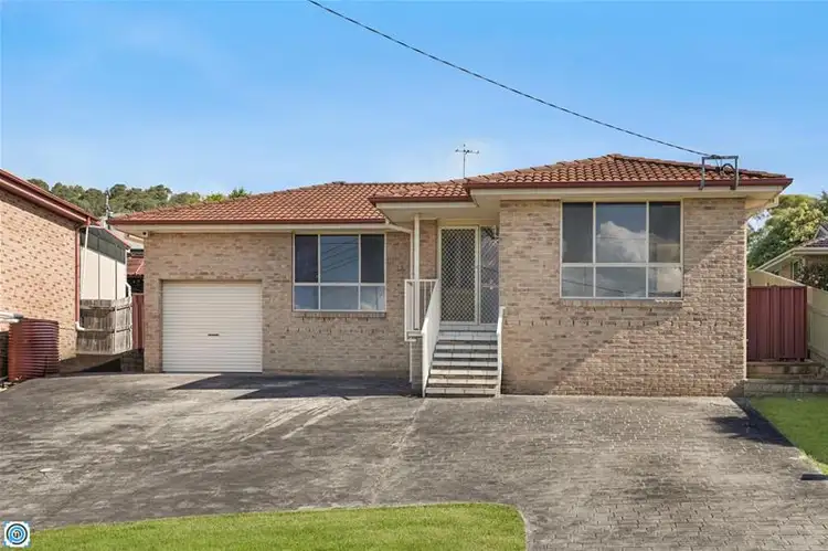 27 Weemala Cr, Koonawarra NSW 2530