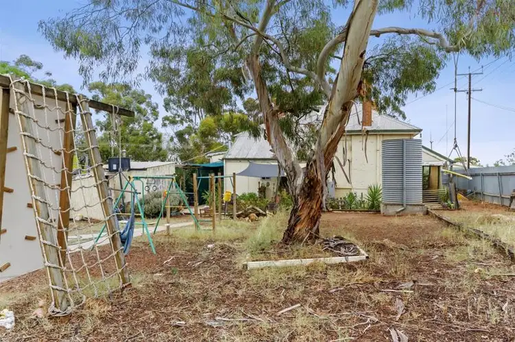 Fifth view of Homely house listing, 18 Crawford Terrace, Berri SA 5343