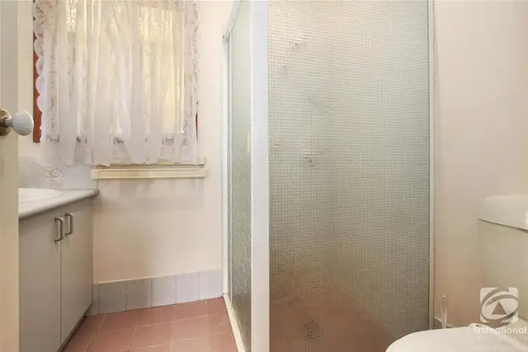 Sixth view of Homely house listing, 3 Nankervis Court, Beechworth VIC 3747