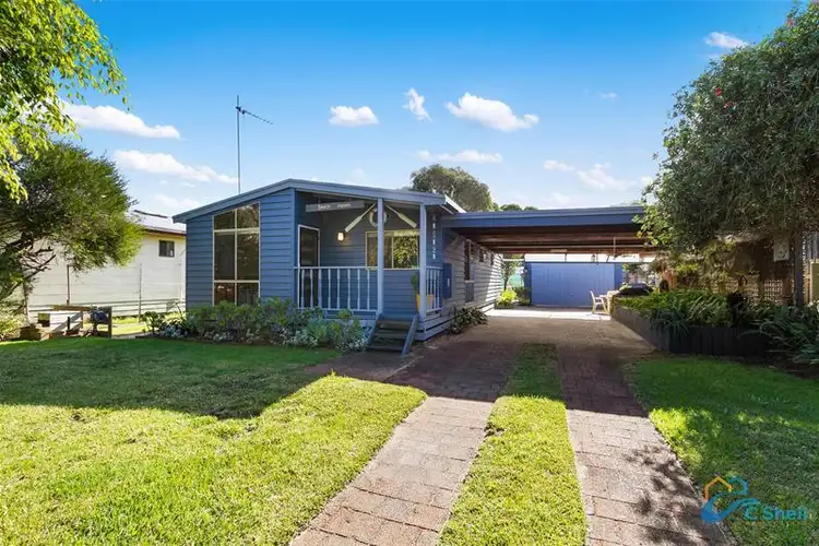 122 Wallaby Street, Loch Sport VIC 3851