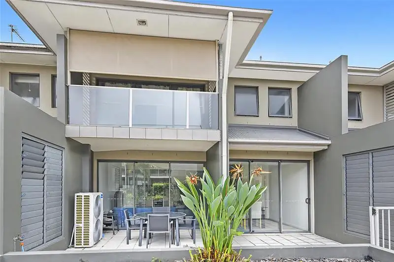 Main view of Homely townhouse listing, 5/45 Bundall Road, Surfers Paradise QLD 4217