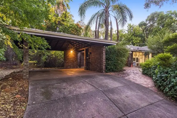 12 Garland Road, Roleystone WA 6111