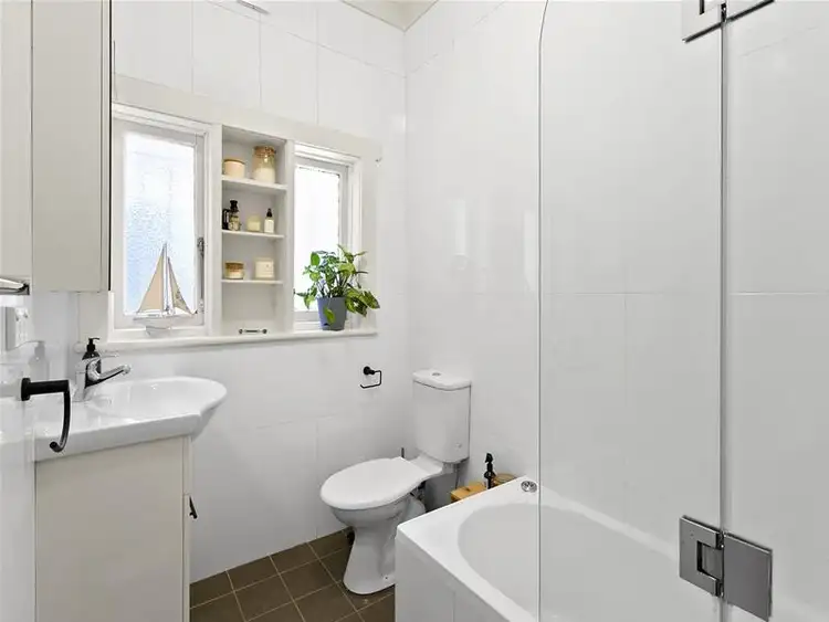 Sixth view of Homely block of units listing, 81 Oakley Road, North Bondi NSW 2026