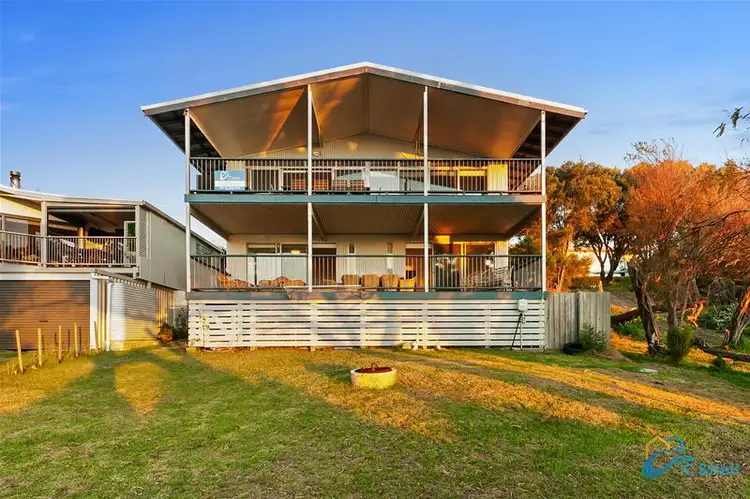 7 Toorak Avenue, Loch Sport VIC 3851