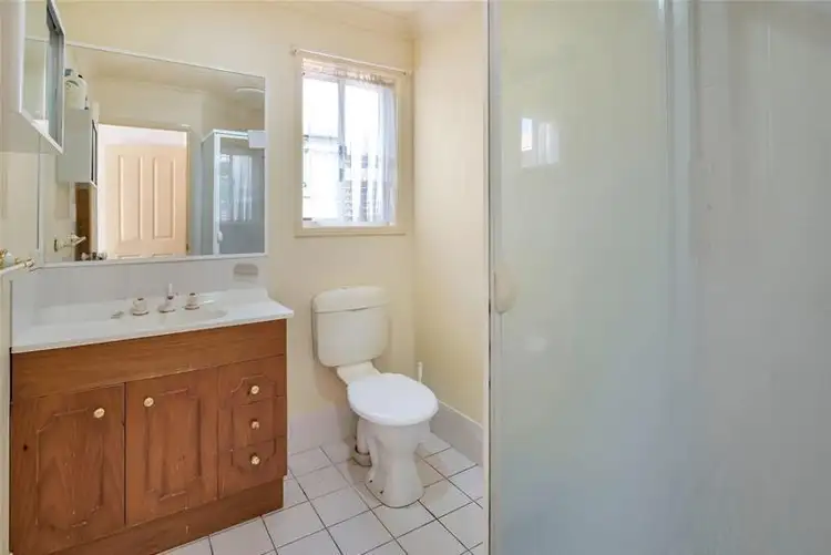 Sixth view of Homely semi-detached listing, 2/100 Cootharaba Drive, Helensvale QLD 4212