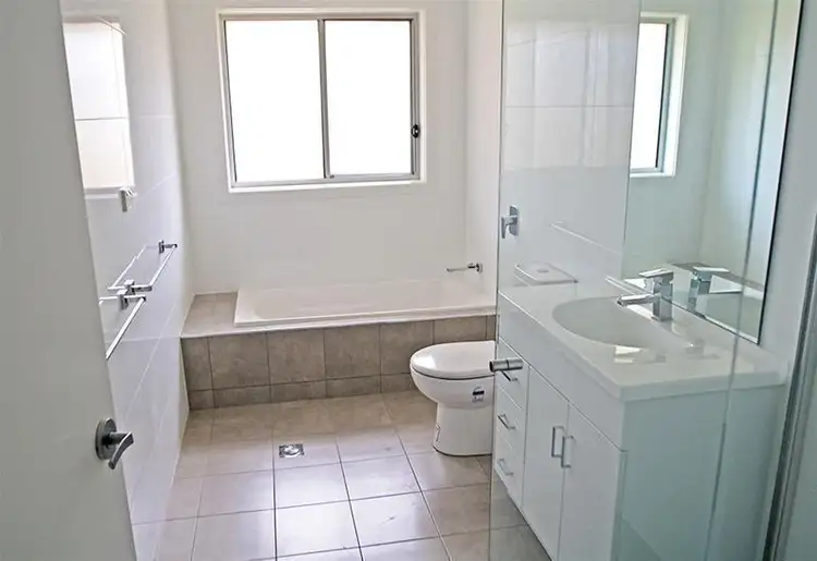 Second view of Homely unit listing, 4/61 Clayton Crescent, Rutherford NSW 2320