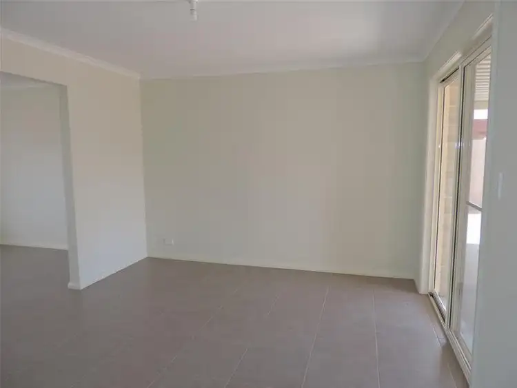 Fifth view of Homely house listing, 104 Christian Road, Murray Bridge SA 5253