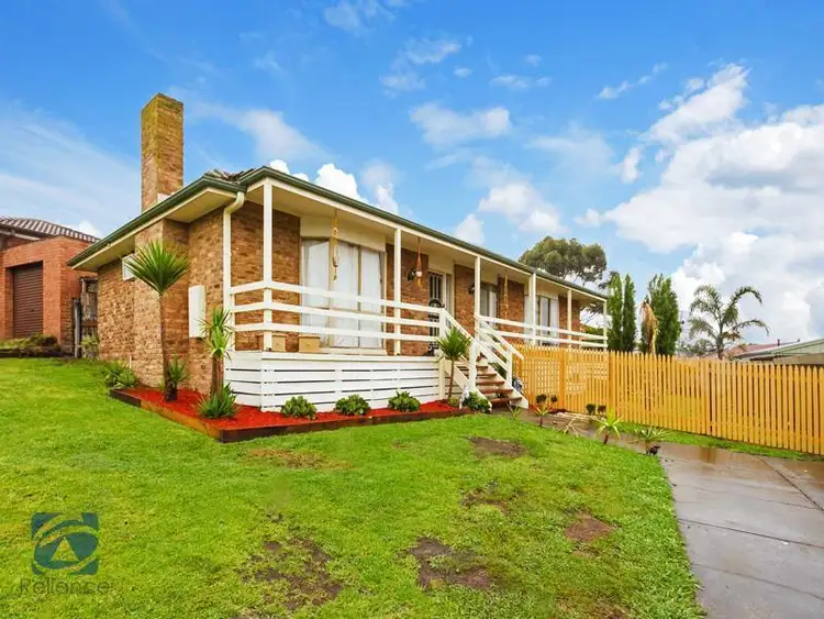 5 Munro Close, Hampton Park VIC 3976
