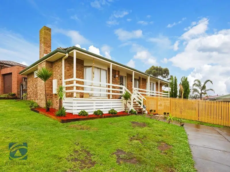 Main view of Homely house listing, 5 Munro Close, Hampton Park VIC 3976