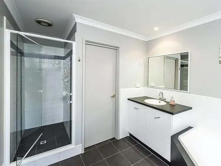 Fourth view of Homely house listing, 6 Mount Dale View, Roleystone WA 6111