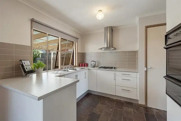 Fourth view of Homely house listing, 2 Tower Court, Sunbury VIC 3429
