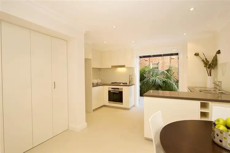 Fifth view of Homely apartment listing, 2 /1 Parkview Road, Fairlight NSW 2094