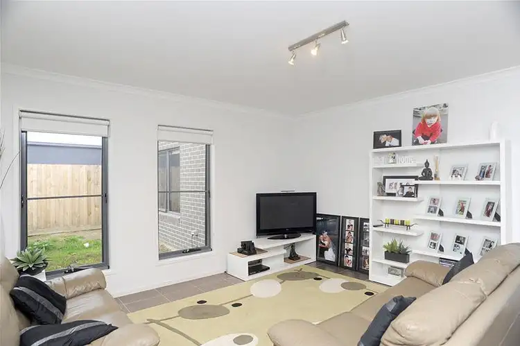 Sixth view of Homely unit listing, 2/62 Burlington Crescent, Leopold VIC 3224