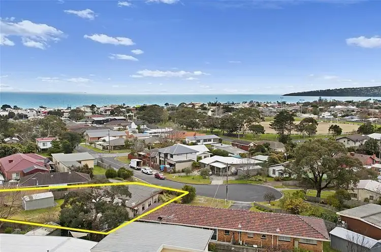 Second view of Homely house listing, 4 Noel Court, Dromana VIC 3936