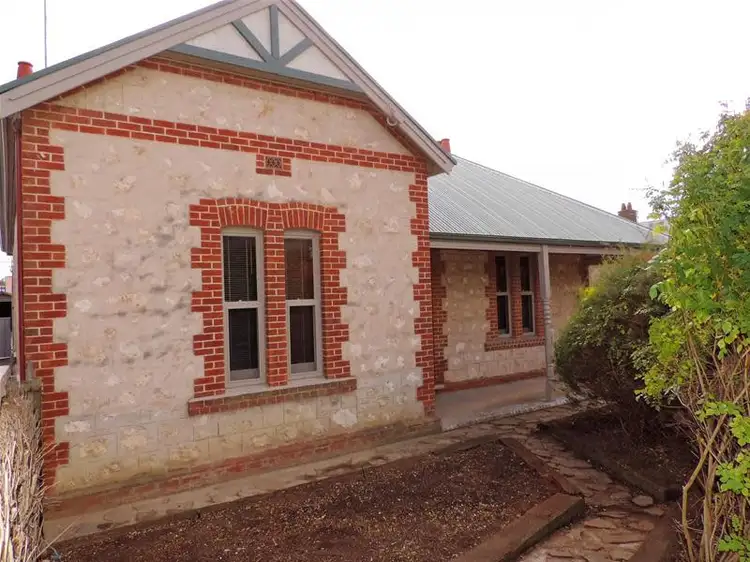 73 Adelaide Road, Murray Bridge SA 5253