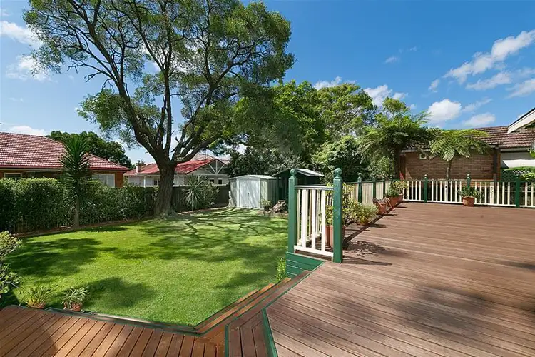 6 Allan Street, Roseville Chase NSW 2069