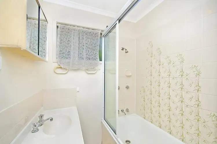 Fourth view of Homely house listing, 1392 Riverway Drive, Kelso QLD 4815
