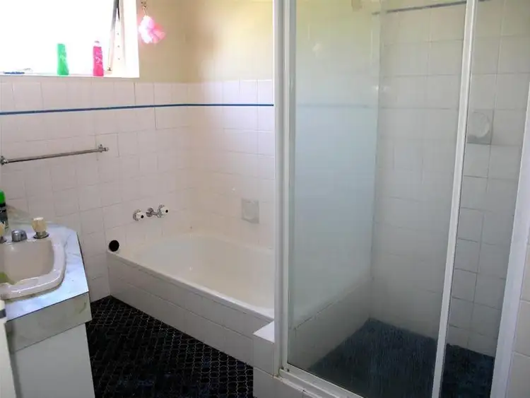 Fourth view of Homely unit listing, 5/35 Kitchener Street, Coorparoo QLD 4151