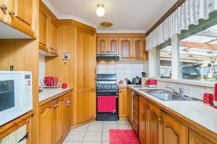 Sixth view of Homely house listing, 9 Smeaton Close, Lara VIC 3212
