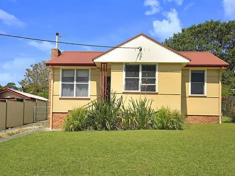 5 Barber Street, Berkeley NSW 2506