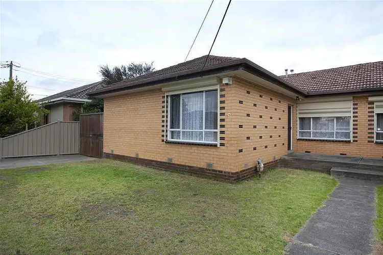 2/79 Oleander Drive, St Albans VIC 3021