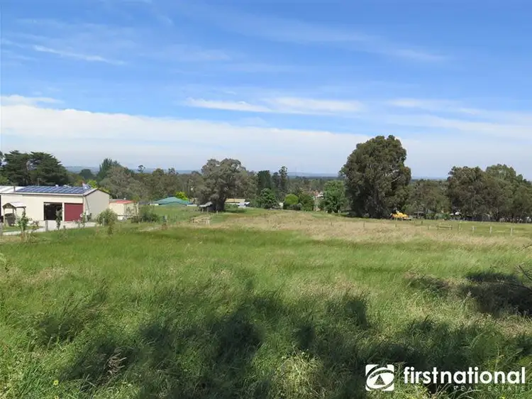 16 Petty Road, Bunyip VIC 3815