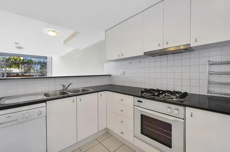 9/1-7 Lagoon Street